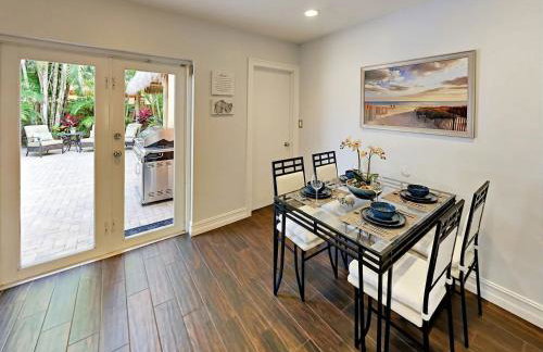 Hidden Gem Vacation Villa w Private Pool & TikiHut - Foto 17