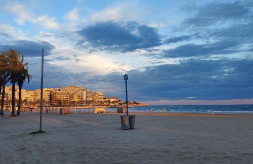 Morning Coffee by the Sea 1 BR Between Capellans and Llevant Beaches - Foto 6