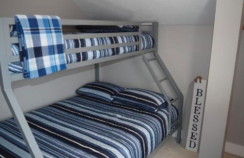 My Happy Place - Gorgeous and Great Location! - Foto 35