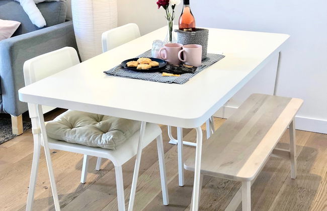 Deluxe and Brand New Lakeside Apartment - Foto 13