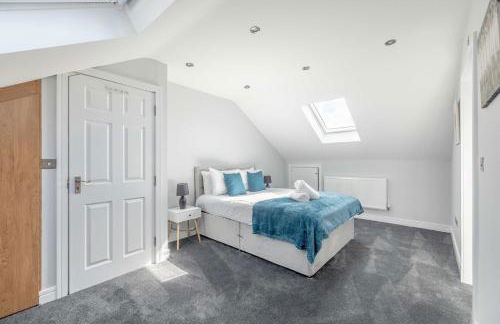 Spacious 4 Bed - Near Uxbridge, Heathrow & PARKING - By Tempstay - Foto 4