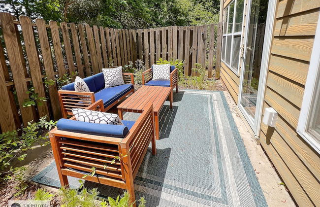 4 - Bed home, w/ Cali King Bed - 12 mins. to DTWN - Photo 46