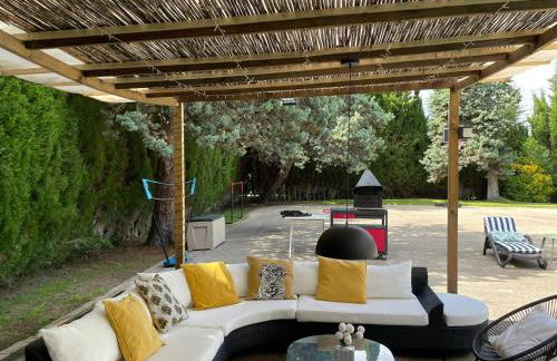 Casa mediterránea con gran jardín y piscina a 500 m de la playa - Foto 36