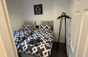 Anfield cosy stay - Photo 14