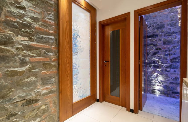 Ponte Rosso Modern by Mmega - Photo 17