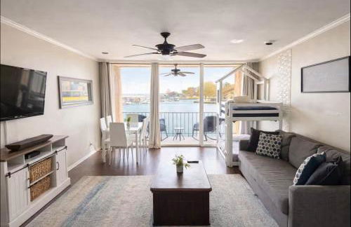 Luxury Lakefront Escape on Lake Conroe - Photo 1