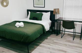 Grant Park x Midtown Modern x Parks/Zoo/Aquarium - Photo 27