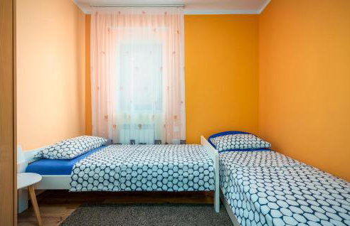 Two-Bedroom Holiday Home In Tinjan - Foto 38