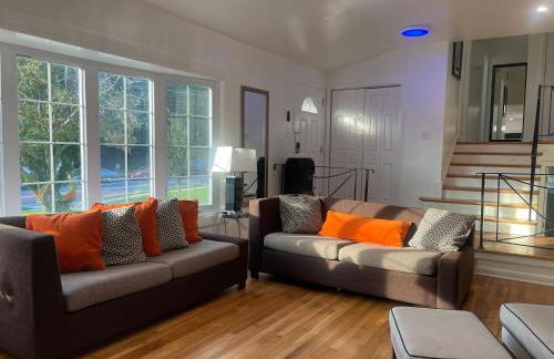 Entire 5 Bedrooms Home near DC and Metro - Foto 20