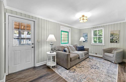 Hay House- Adorable and updated home! - Foto 6