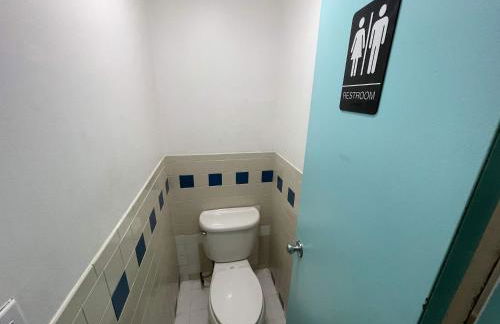 Room in Chelsea 2 with Kitchen - Shared Bathroom -5th Floor Walk-UP - Foto 22