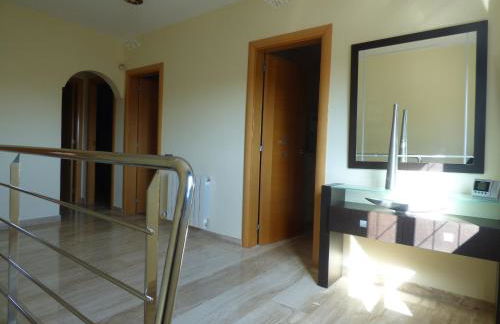 Chalet moderno con PISCINA en Calafell - Foto 17