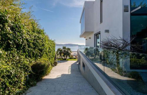 Modern Villa with Sea & River View Pool and Gym. - Foto 48