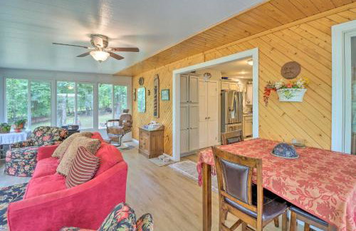 10-Acre Mountain Home Getaway with Fire Pit - Foto 10