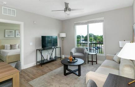 Landing Spectacular 2BD Pool Clubhouse - Foto 3