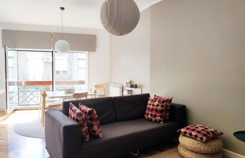 E36 - AC & Parking - Bright & Spacious Apartment - Foto 36