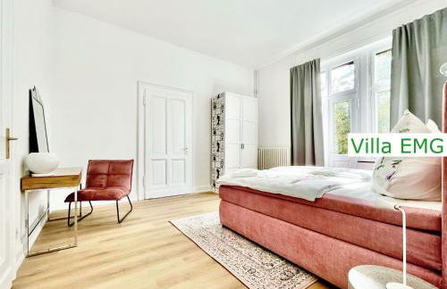 Ferienhaus Villa EMG Velbert nah Düsseldorf Essen Dortmund, Familien Gruppen bis 27 Personen, 3 Küchen, Kaminofen, Terrasse - Photo 24