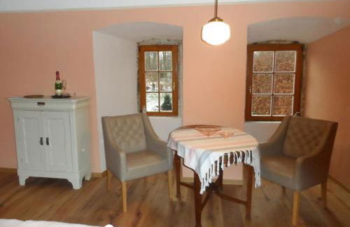 Schloß Roßdorf Ferienwohnungen & Camping - Foto 16