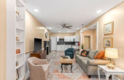 610 Franklin - Downstairs - 2 Bed, 2 Bath, Heart of Downtown, Pet Friendly with fee - Foto 2