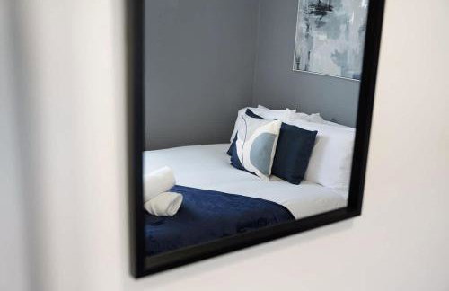 Stylish 4BR Retreat Near Town Centre - Foto 25