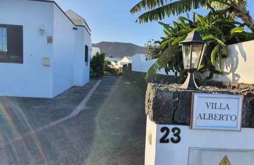 Villa Alberto Private Heated Pool, Jacuzzi, Sea Views - Foto 33