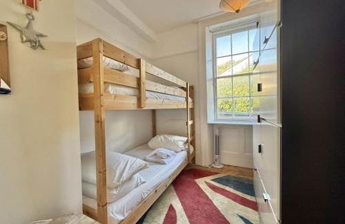 1 Cobb House - Photo 25