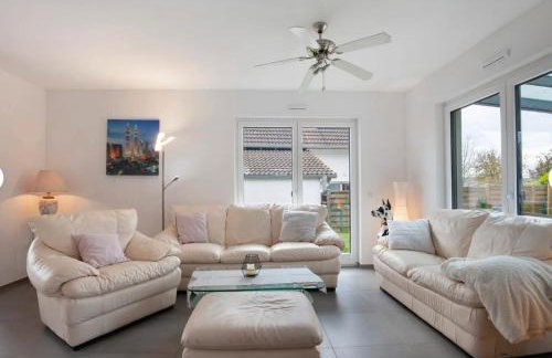 großzügige Unterkunft mit Terrasse - Foto 39