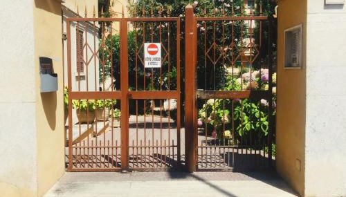 Saint Peter House Station - Photo 2