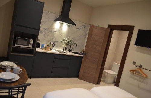 Afan Valley Hotel Suites Modern Valley Contractor Suite with Fast WiFi & Easy Check-in - Foto 6