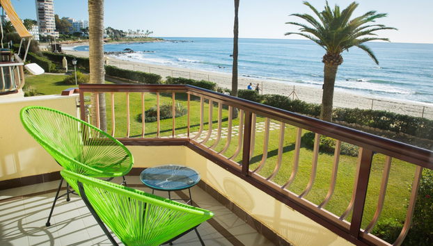 Holidays2Riviera Sea Side Front Beach - Foto 2