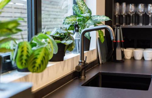 The Bowie is a David Bowie themed Smart House - Foto 20