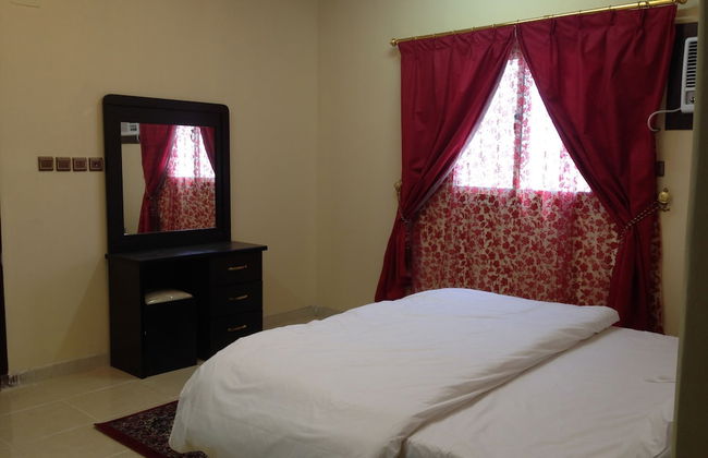 Al Eairy Furnished Apartments Tabuk 6 - Foto 11