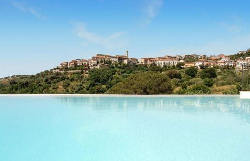 Awesome Apartment In Casal Velino - Foto 12