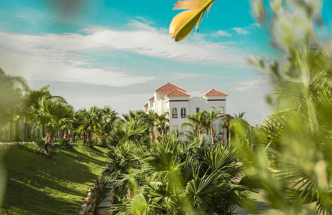 Mnar Castle Apartments - Photo 76