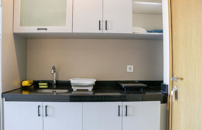 Strategic And Warm Studio At Ciputra International Apartment - Photo 9