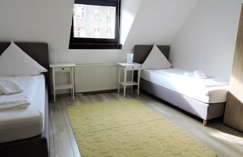 Saarlogis Haus Monteurwohnungen St Arnual - Photo 23