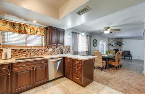 Phoenix Home with Pool, Near Golf, Hiking and More! - Foto 11