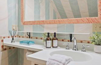 RiverNest - 1700 feet of Private Frontage on the Pemi River - 25 Acres, Sleeps 16, Close to Golf, Skiing, Hiking - Foto 62