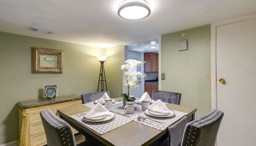 District Heights Apartment with Patio and Seating - Foto 3