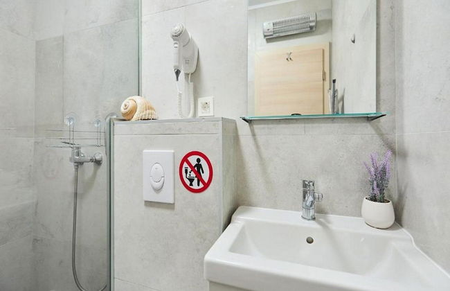 Palm Tree Apartments - Foto 30