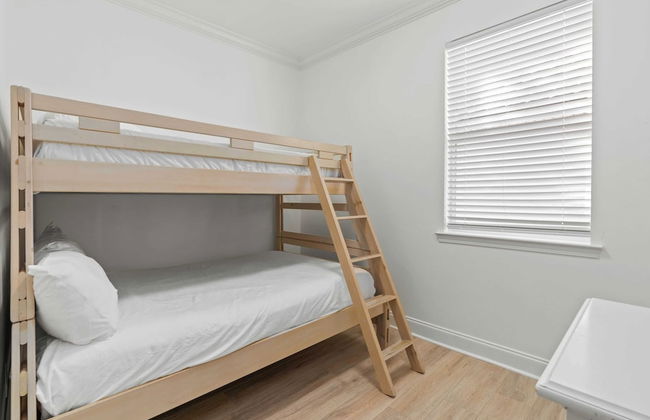 Coral By Avantstay Gorgeous Three Story Home w/ Two Balconies - Foto 30