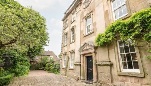 Winster Hall - Photo 4