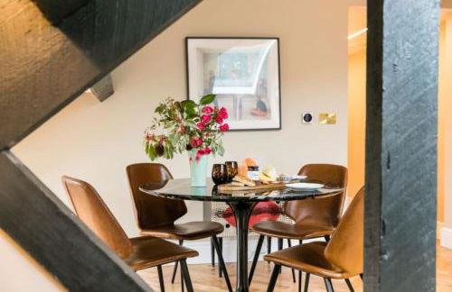 The West Wing at Hillthorpe Manor with Gardens & Private Hot Tub - Foto 6