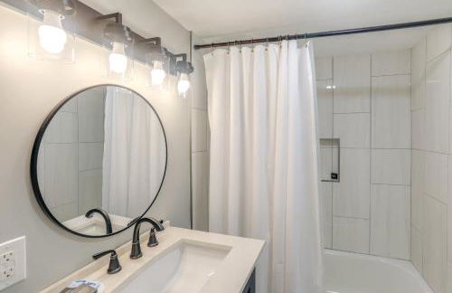 Smart TV and Spacious Yard Peaceful Pope Retreat - Foto 16