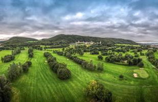 Modern Large 4-Bed Property sleeps 10 in Abergele - Photo 21