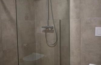 Stilvolle & ruhige Ferienwohnung mit Terrasse & Garten - Foto 9