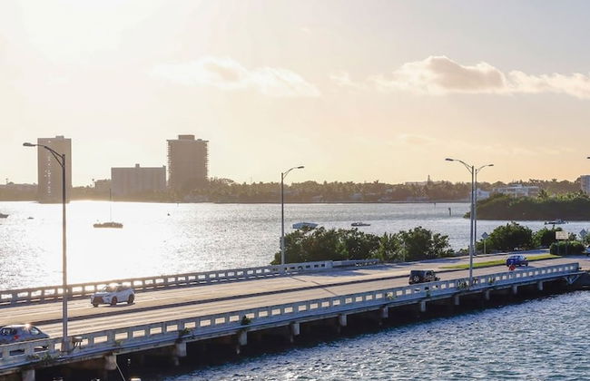 Bayshore Bliss- Cozy Space Pool Views - Foto 67