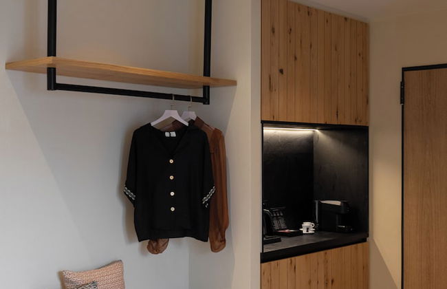 Portiani Suites - Photo 26