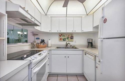 Siesta Key Escape Ground Floor Steps to Heated Pool and Free Trolley - Foto 3