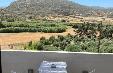 Ninemia Naxos Suites - Photo 10